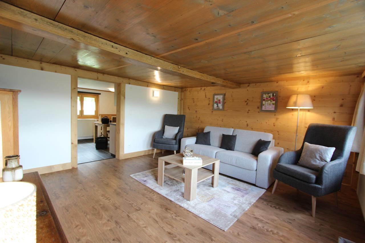Les Mourriaux Apartment Chateau-d'Oex Bagian luar foto